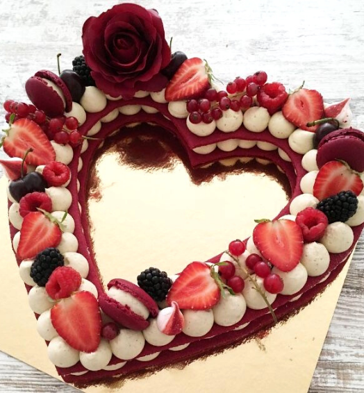 RED VELVET HEART