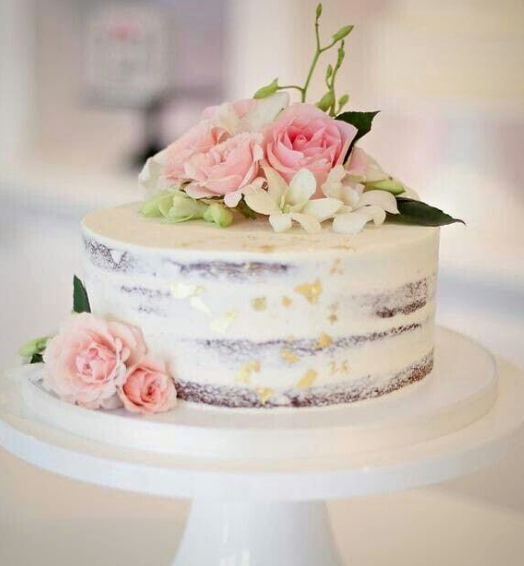 SIMPLE NAKED CAKE